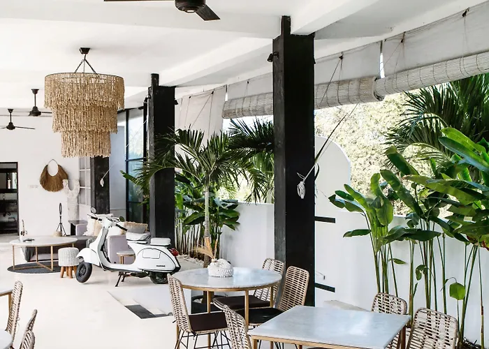 White Palm Uluwatu - Wellness & Recovery Retreat - 2 Min Walk To Balangan 4* Jimbaran