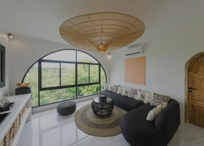 White Palm Uluwatu - Wellness & Recovery Retreat - 2 Min Walk To Balangan 4*