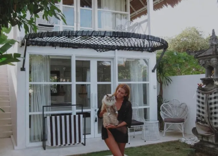 Hotel White Palm Uluwatu - Wellness & Recovery Retreat - 2 Min Walk To Balangan